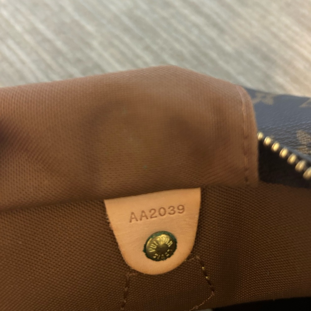 Authentic LOUIS VUITTON speedy 35 - Picture 11 of 13